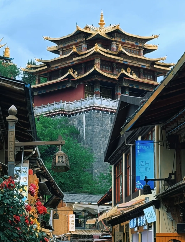 Dukezong Ancient Town