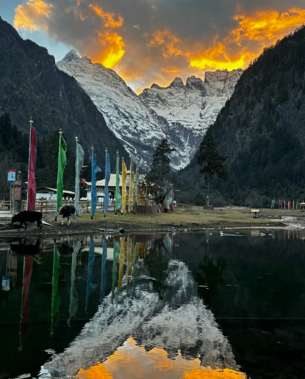 Yubeng Village hiking Yubeng Village hiking