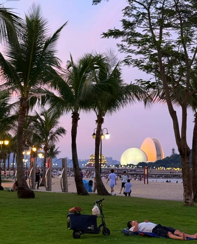 best time to visit Lovers' Road best time to visit Lovers' Road