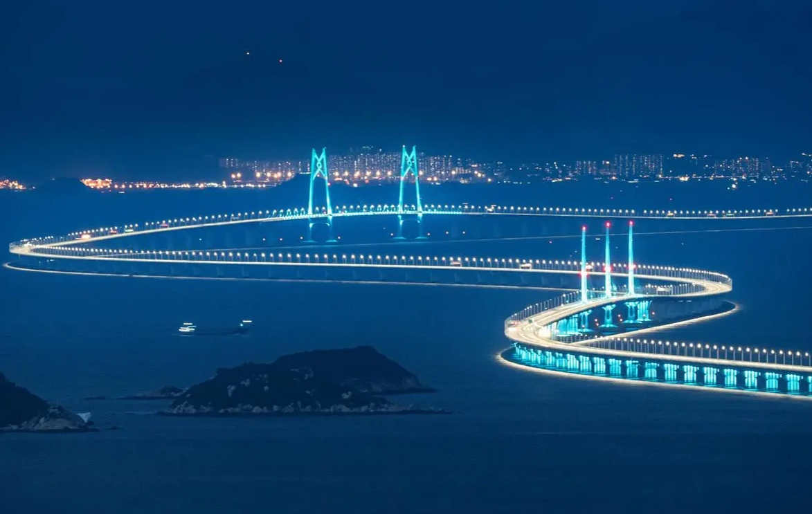 Photo of Hong Kong-Zhuhai-Macao Bridge: HZMB shuttle bus schedule