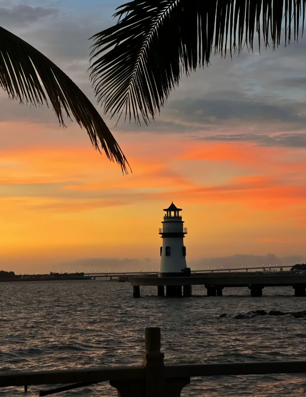Photo of Lovers' Road: Xiamen sunset spots