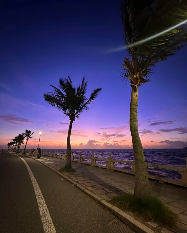 Zhuhai travel guide season Zhuhai travel guide season