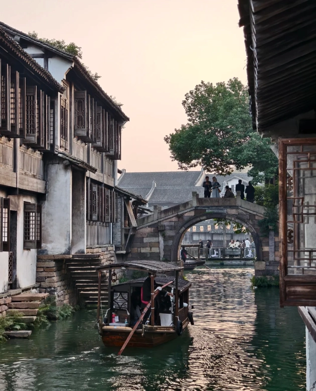 Photo of Wuzhen Water Town: Wuzhen boat ride