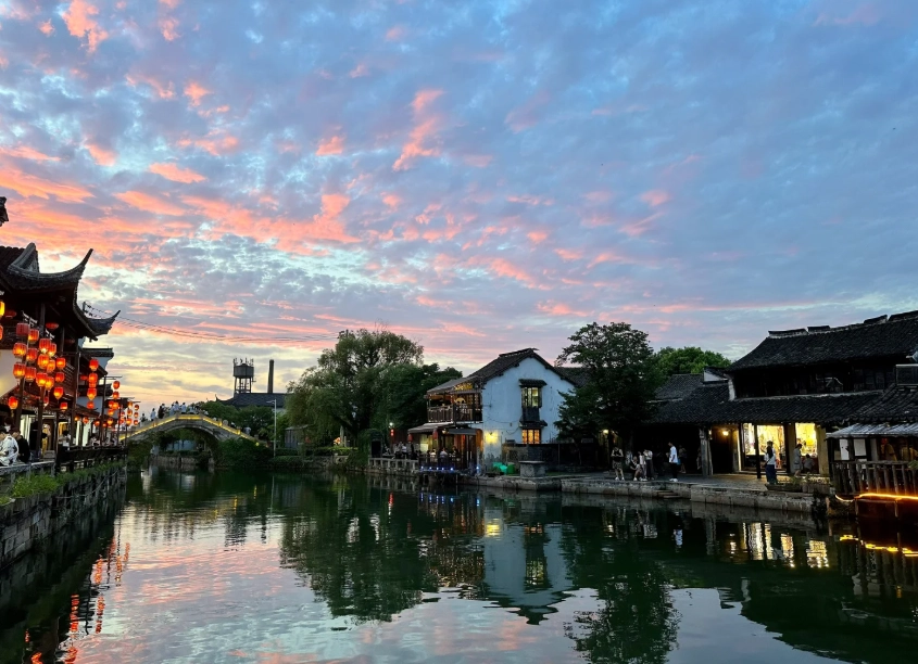 Wuzhen Water Town Opening Hours: Beat the Crowds & Plan Smart