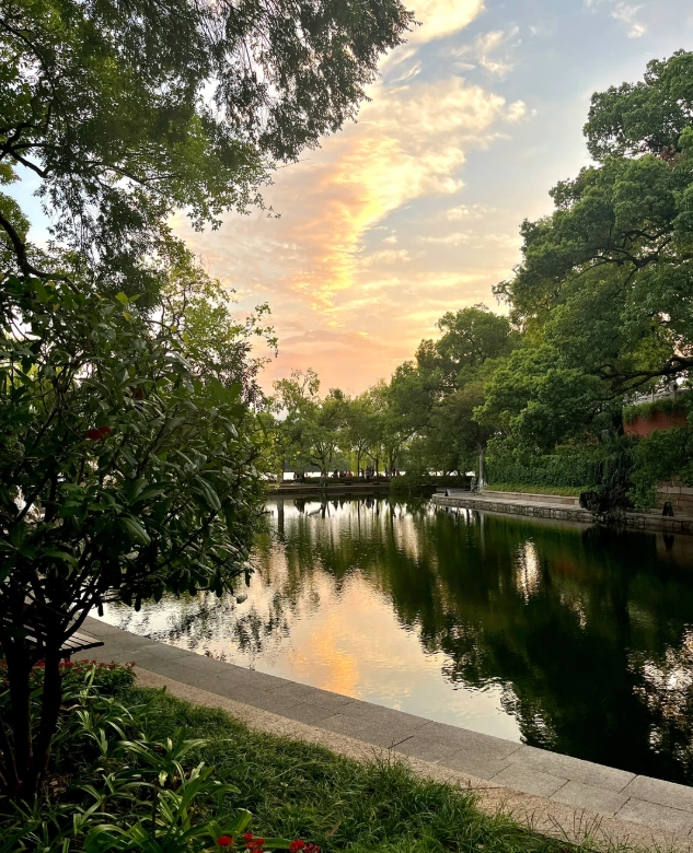 How Long to Spend at South Lake: Save Hours with This Plan