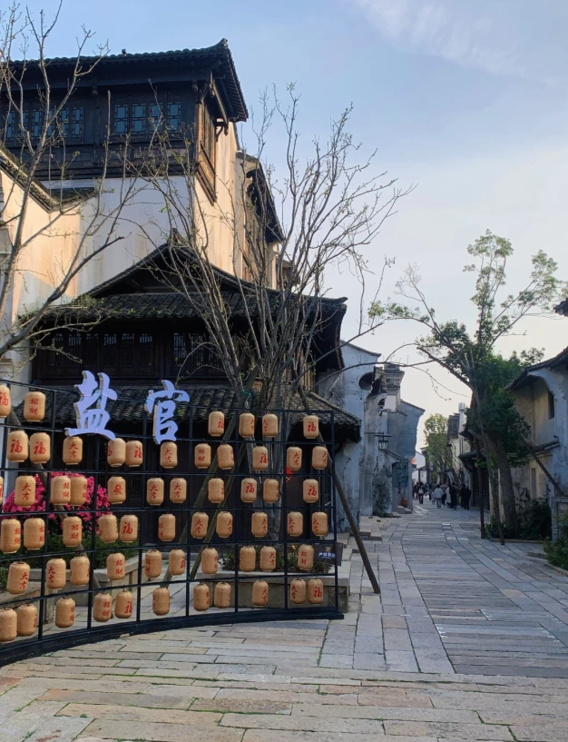 Yanguan Ancient Town photography spots: 7 secret locations for epic shots