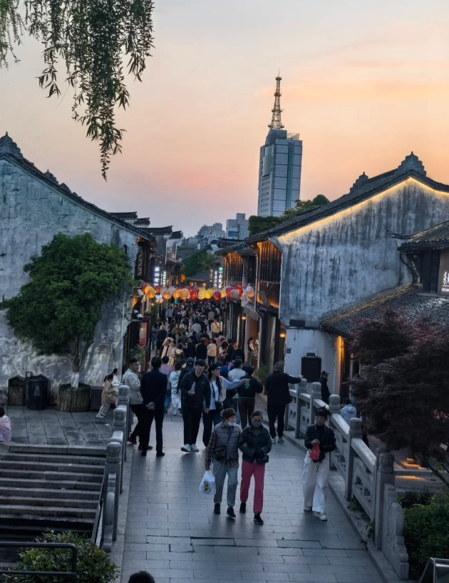 when to go to Yuehe Historic District when to go to Yuehe Historic District