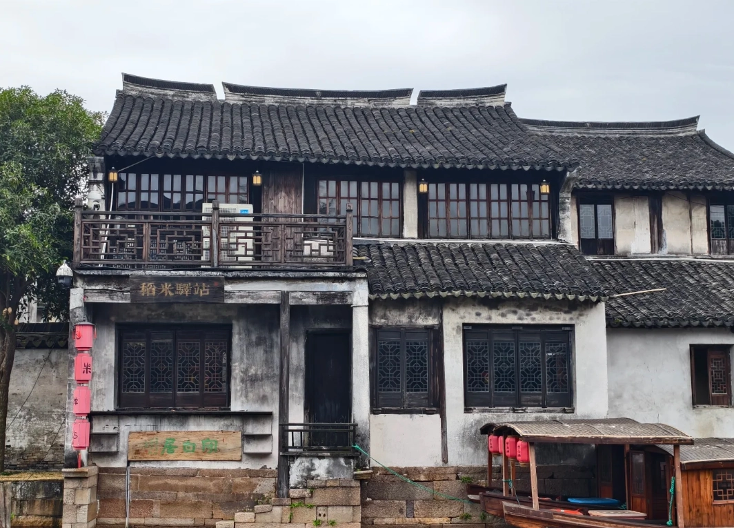 English speaking guide Zhejiang