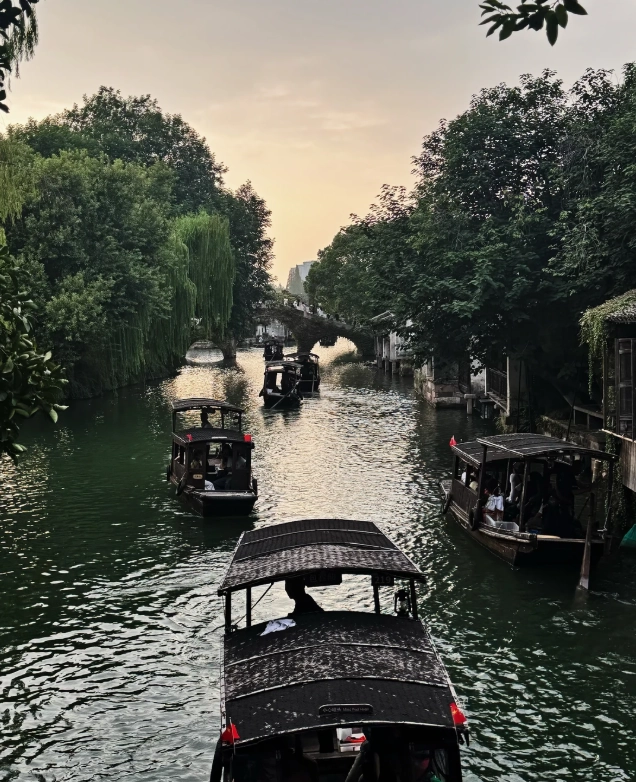 how to go to wuzhen from shanghai