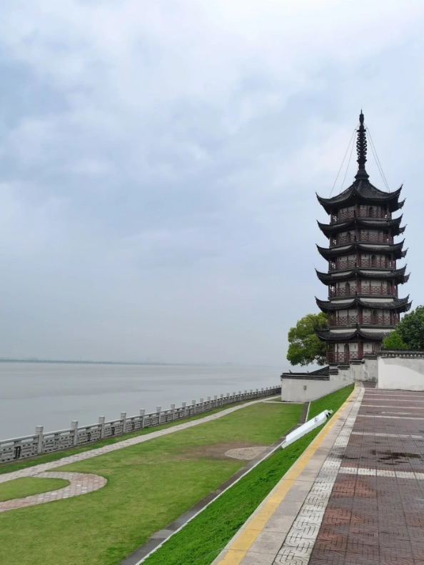 Yanguan Ancient Town Tide Watching Schedule: Avoid Missed Tides