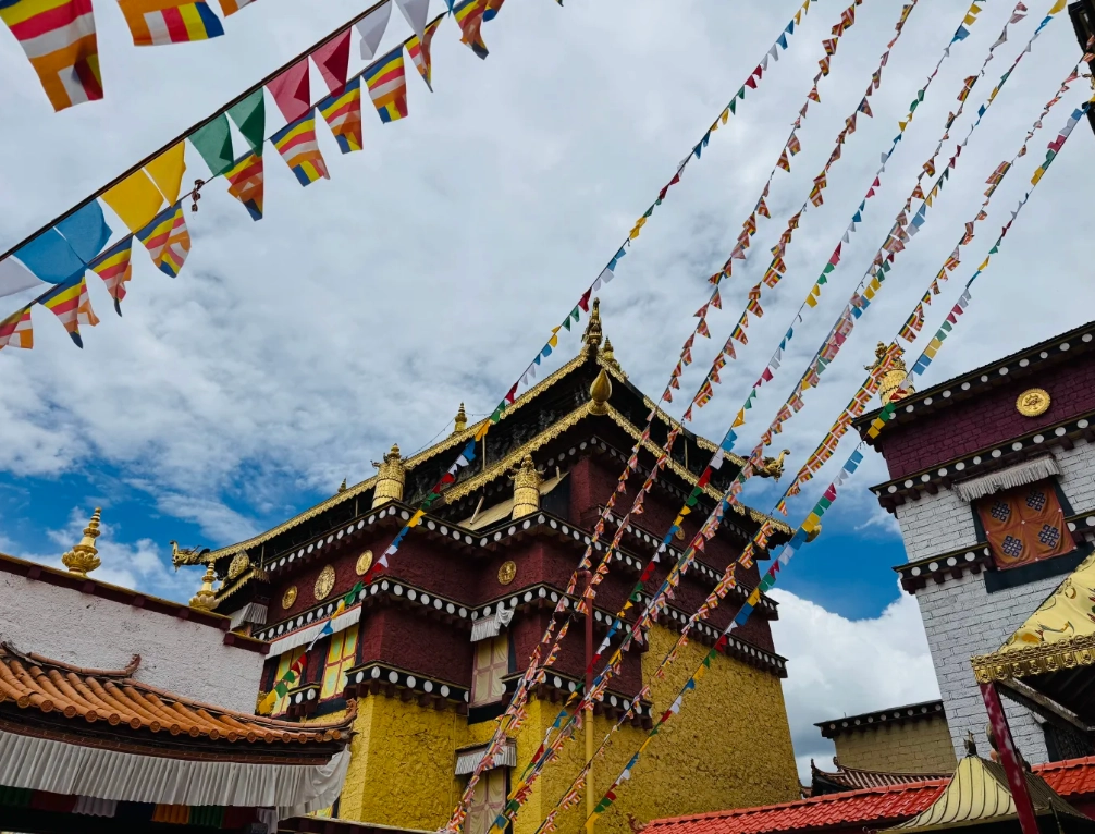 how to get to Ganden Sumtseling Monastery how to get to Ganden Sumtseling Monastery