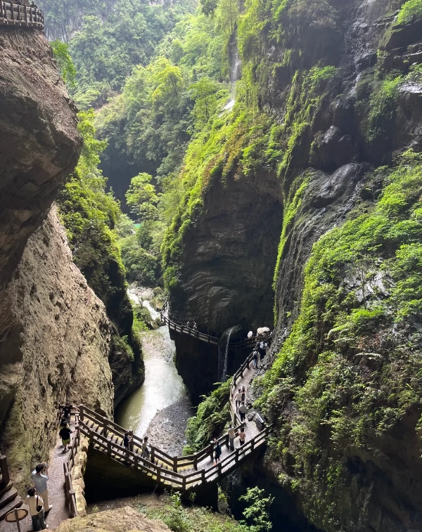 Chongqing natural bridge tips Chongqing natural bridge tips
