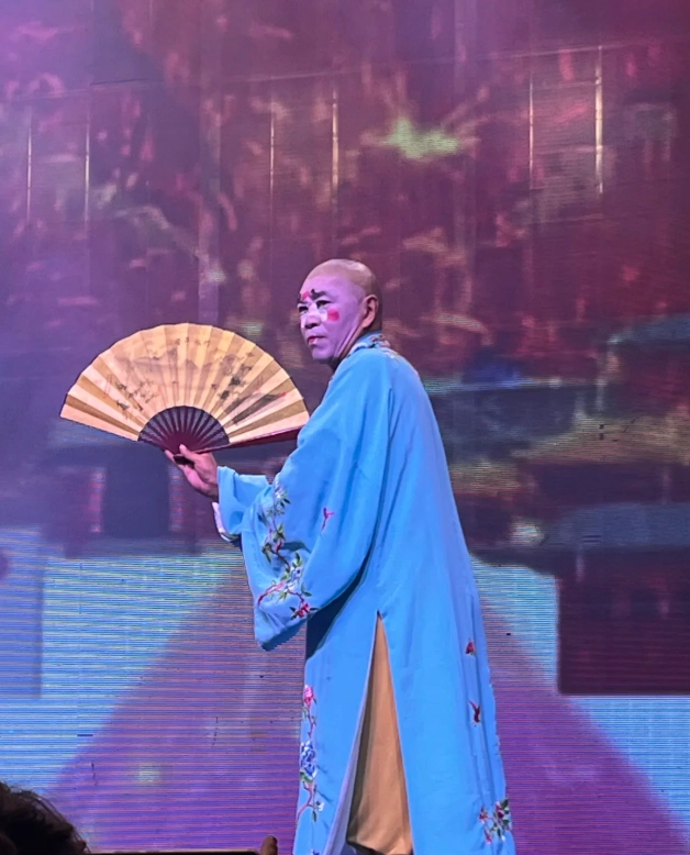face-changing show Chongqing face-changing show Chongqing