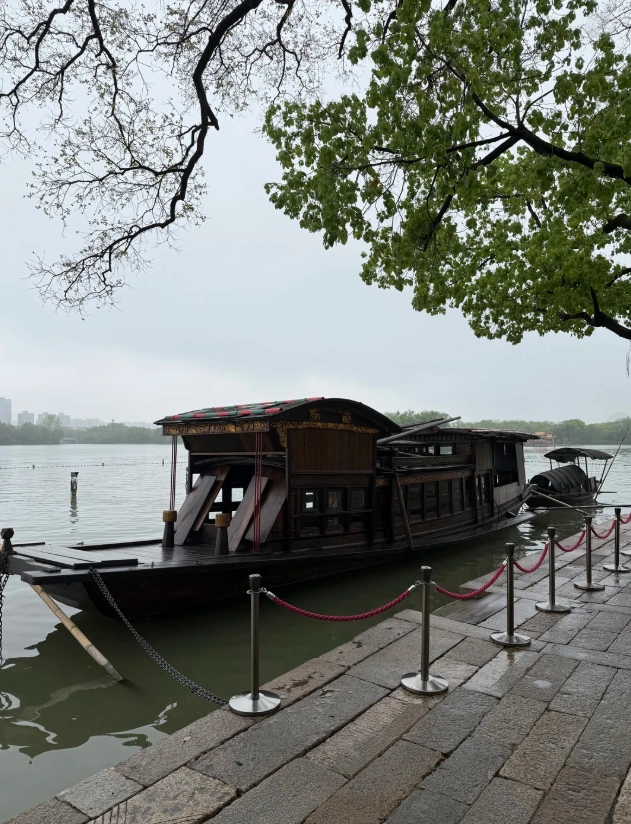 South Lake Photography Spots: Best Angles & Timing