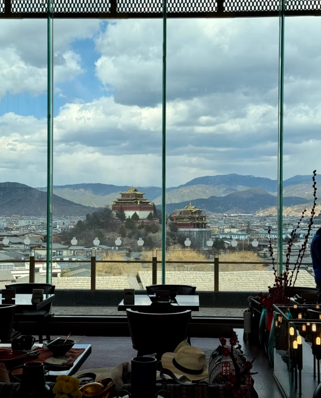 places to stay in Shangri-La places to stay in Shangri-La
