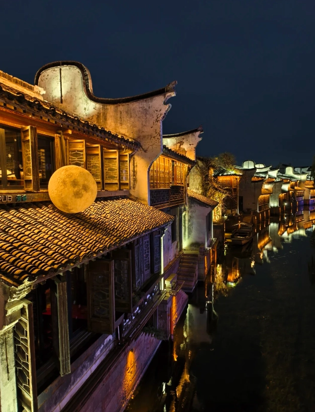 yuehe ancient street night