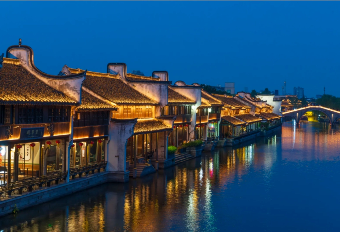 Yuehe Historic District Night View: Best Photo Spots & Insider Tips