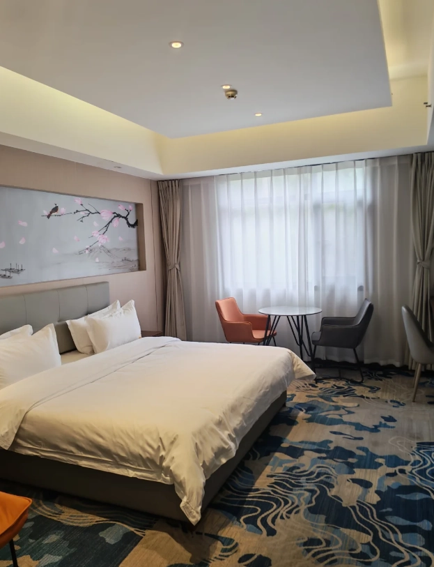 where to stay in Shangri-La for altitude where to stay in Shangri-La for altitude