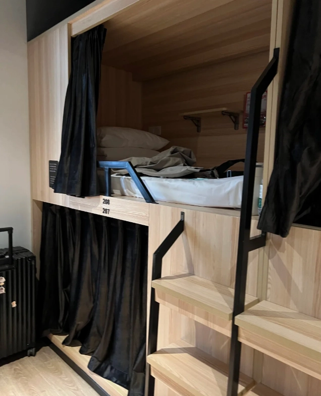 Chongqing Backpacker Hostels: Best Budget Stays & Tips