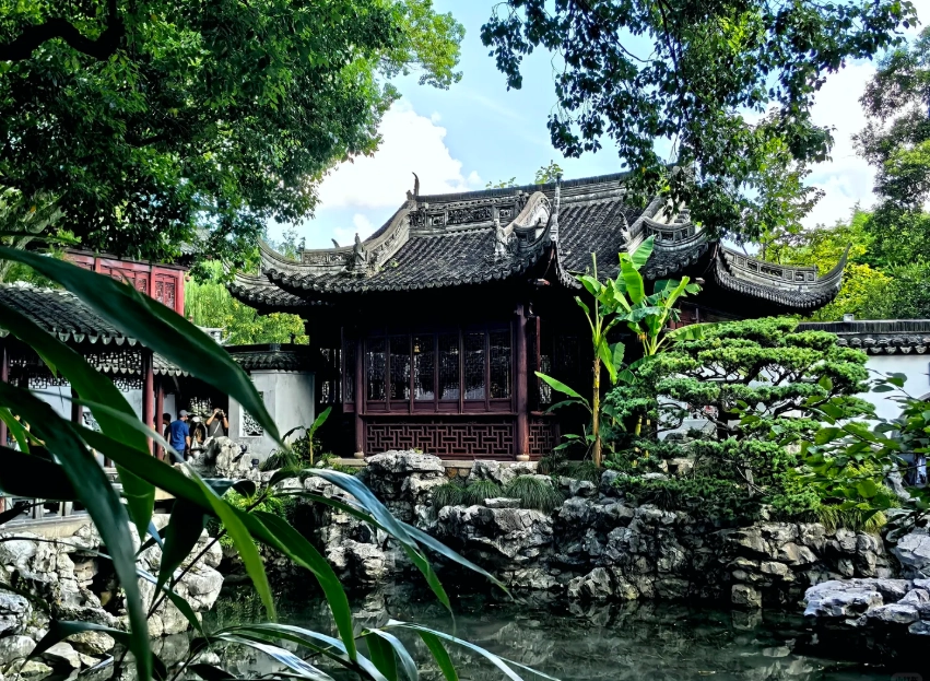 China summer travel from Europe: Beat the Heat & Crowds Like a Local