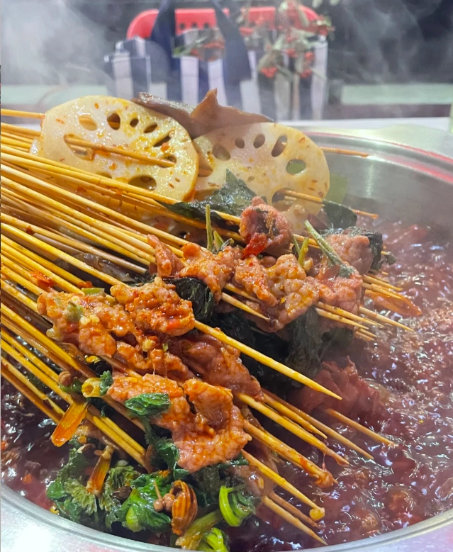 Chongqing Chuanchuan Skewers: Best Spots & Eating Tips