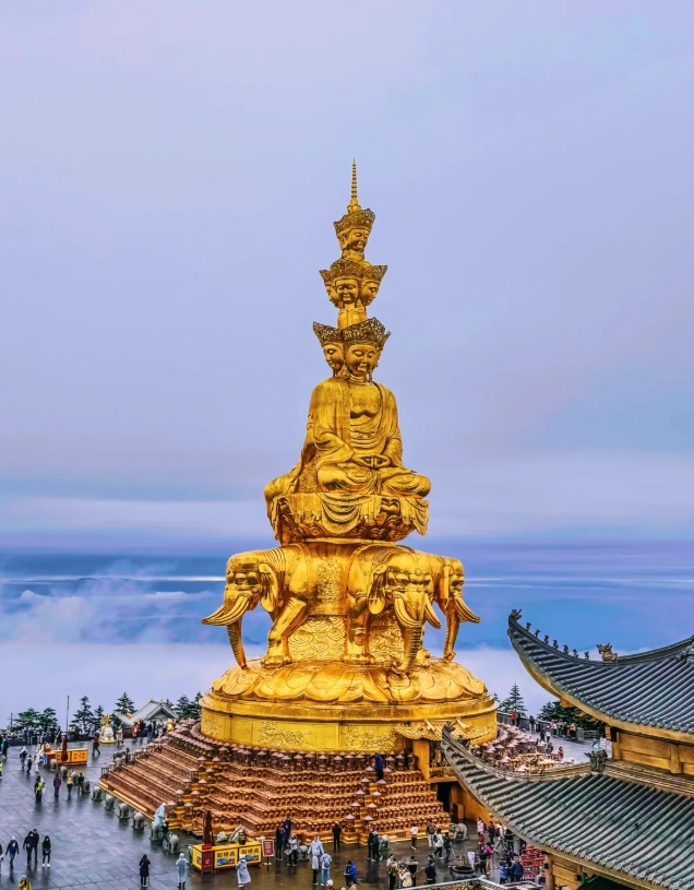 cool places to visit in China summer
