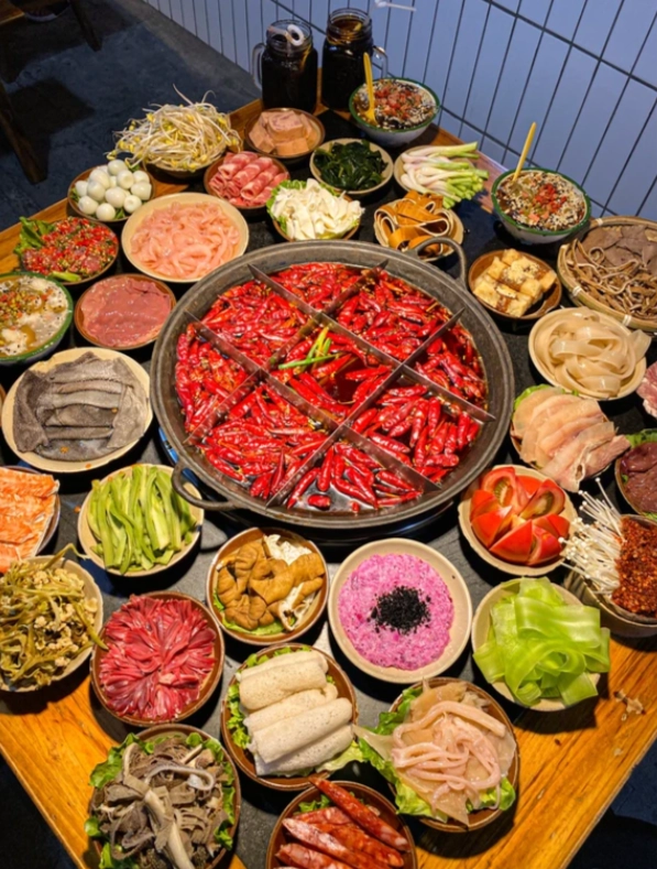 Chinese Hotpot How to Eat: Avoid These 5 Beginner Mistakes