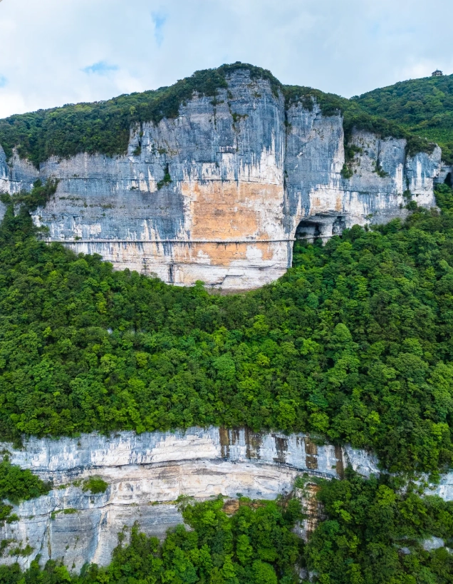 how to get to Jinfo Mountain