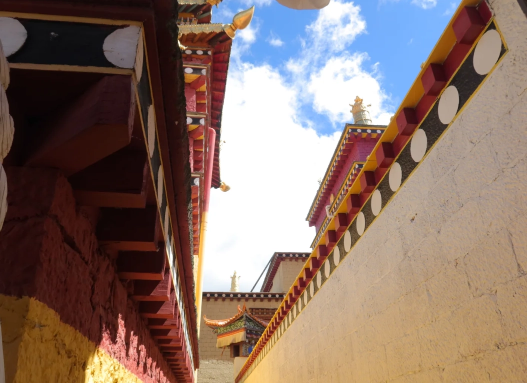 Shangri-La monastery photography guide Shangri-La monastery photography guide
