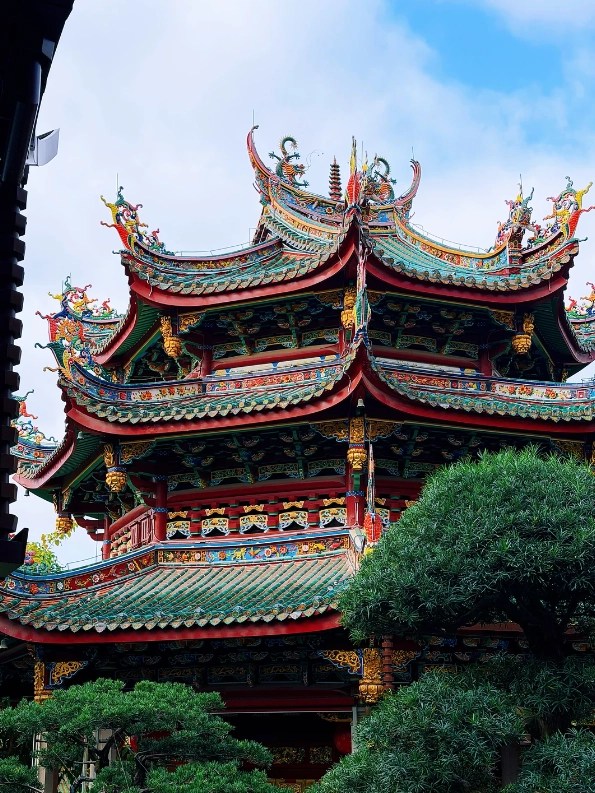 how to visit Nanputuo Temple
