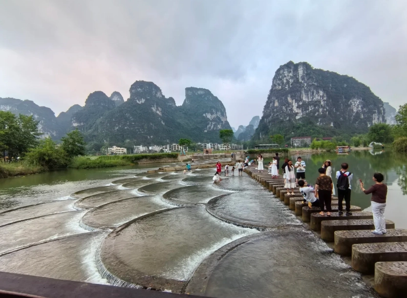 chongzuo travel guide