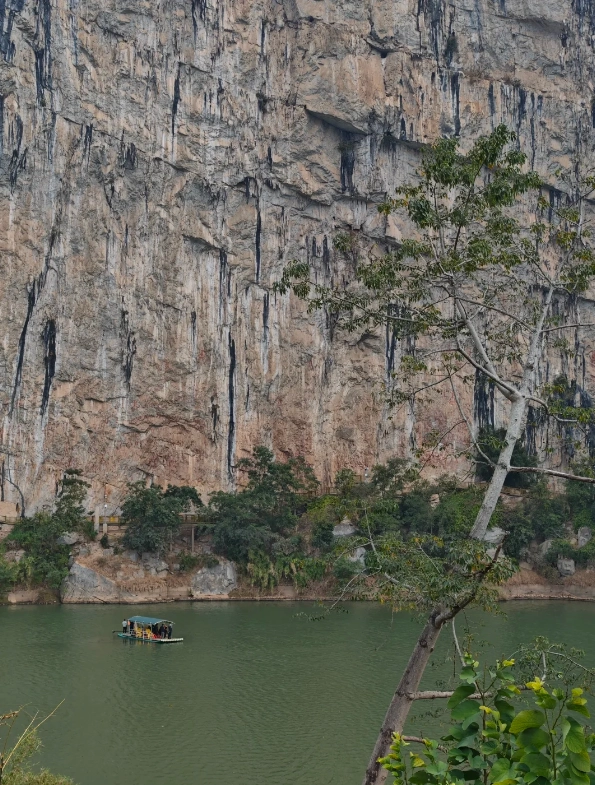 chongzuo boat tour chongzuo boat tour