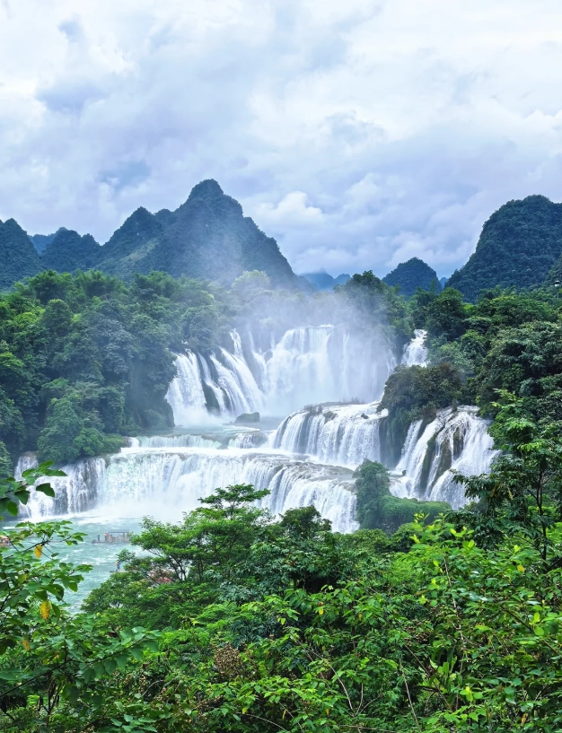 Photo of Ban Gioc-Detian Transnational Waterfall: detian waterfall day trip