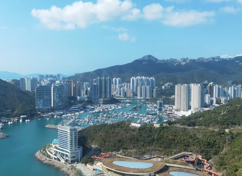 ocean park vs disneyland hong kong