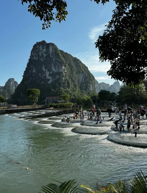 Chongzuo Travel Guide: Detian Falls & Border Secrets