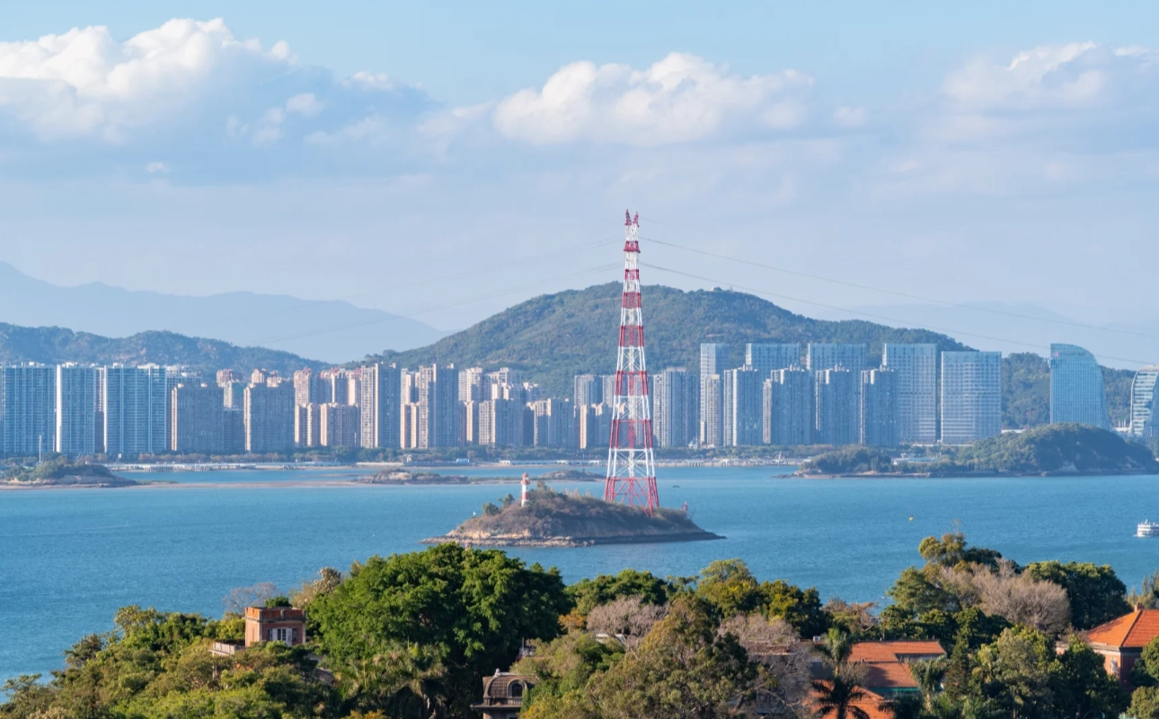 how to go to gulangyu island