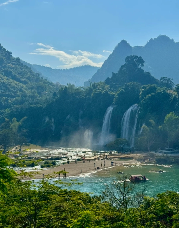 Guangxi 144 Hour Visa: Chongzuo Karst Escape