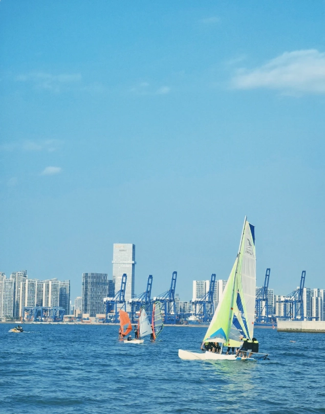 Holiday Beach to Xixiu Beach walk