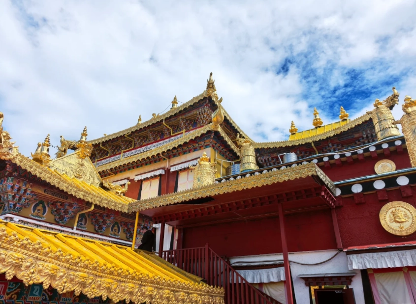 Shangri-La day trip itinerary