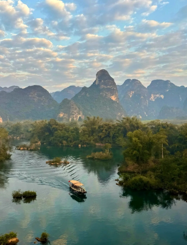 Classic Chongzuo Itinerary: 3 Days Without the Tourist Traps