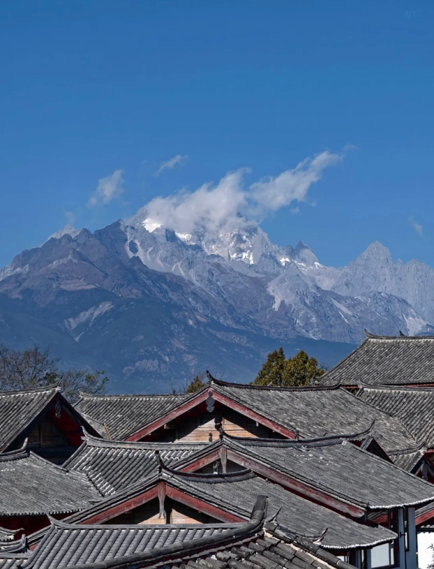 Lijiang travel in spring Lijiang travel in spring