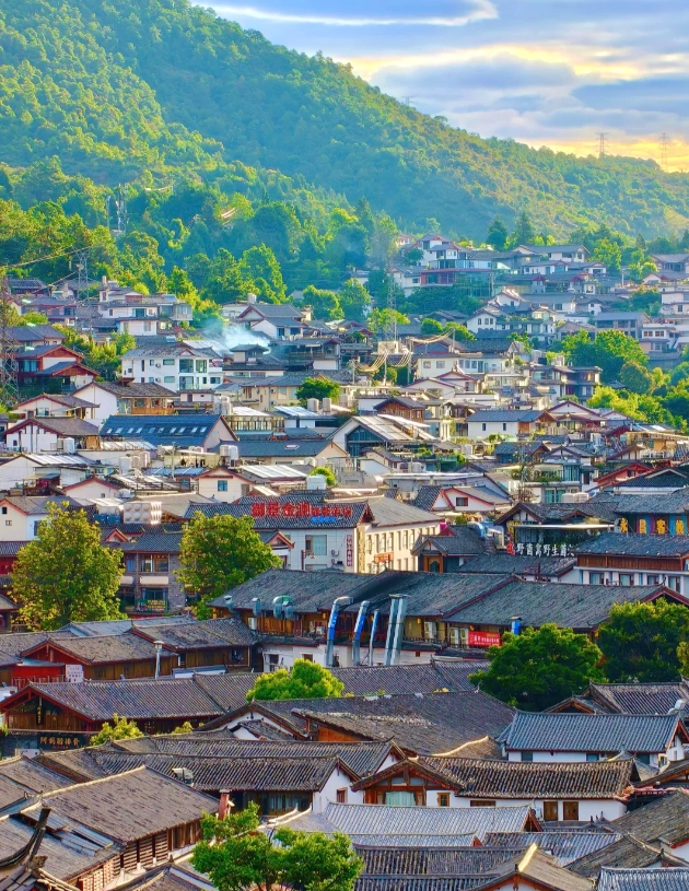 Lijiang night safety