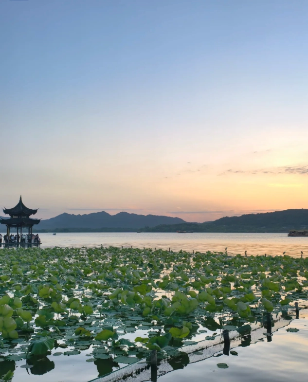 West Lake itinerary West Lake itinerary