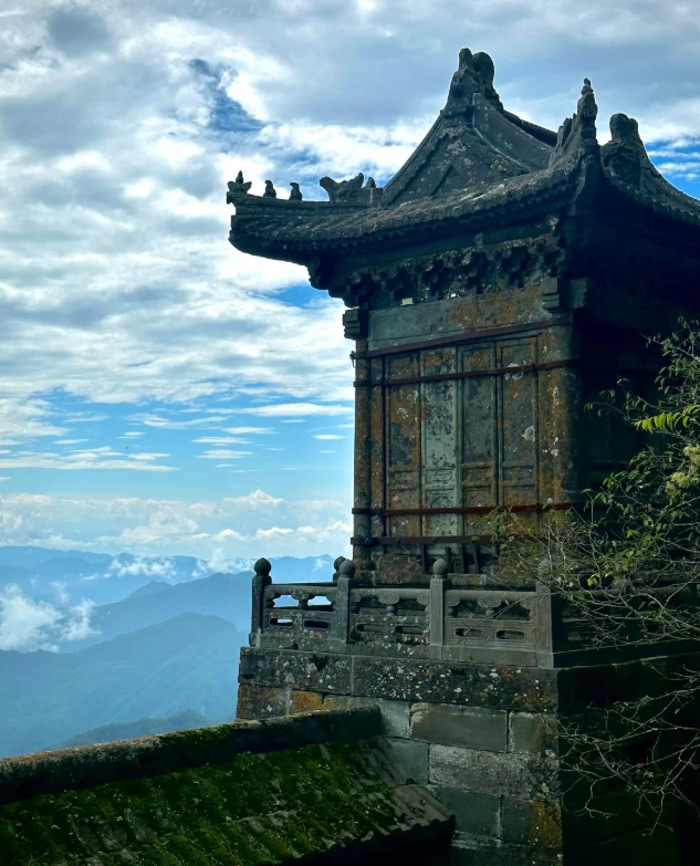 Wudang Mountains hiking trails Wudang Mountains hiking trails