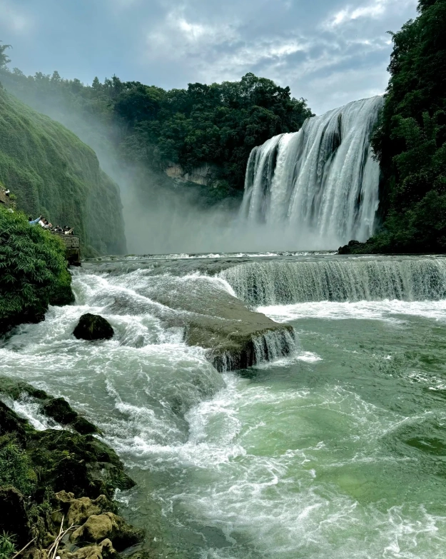 Anshun travel guide: Waterfalls, Caves & Local Secrets