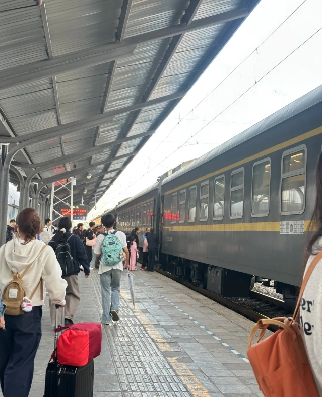 chongqing to anshun high speed rail