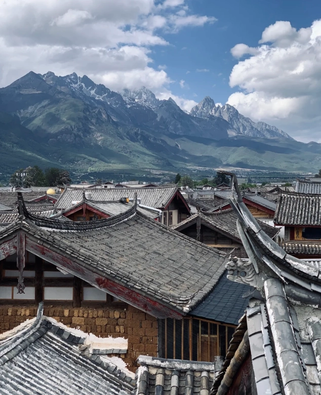 Lijiang old town travel