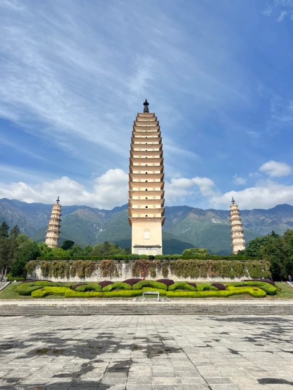 Erhai Lake
