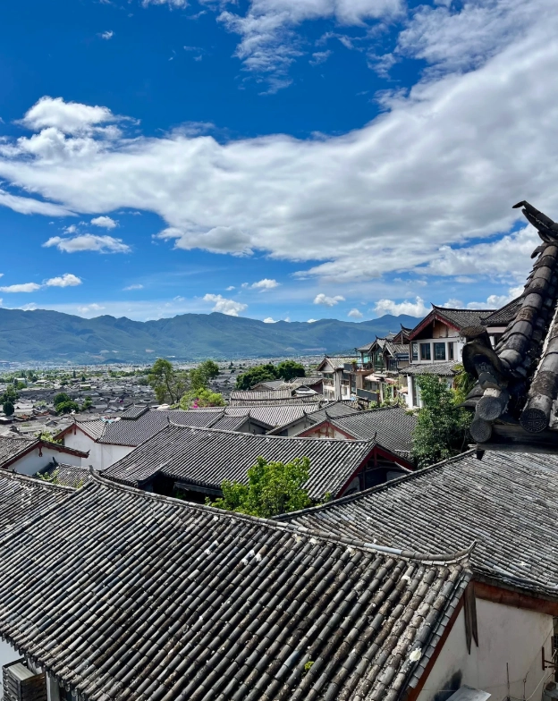 Lijiang old town guide Lijiang old town guide