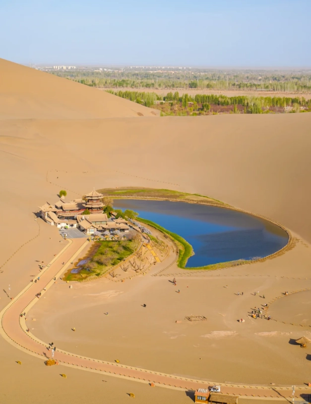 things to do in Dunhuang